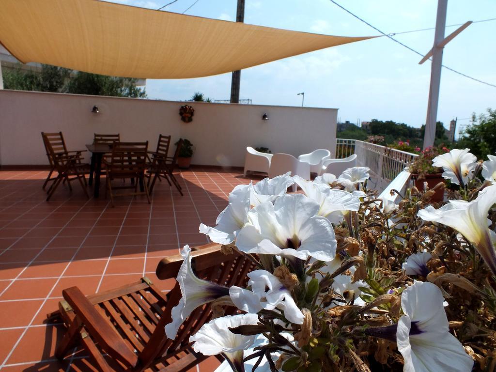 B&B Villa Sul Mare Мелито-ди-Порто-Сальво Экстерьер фото