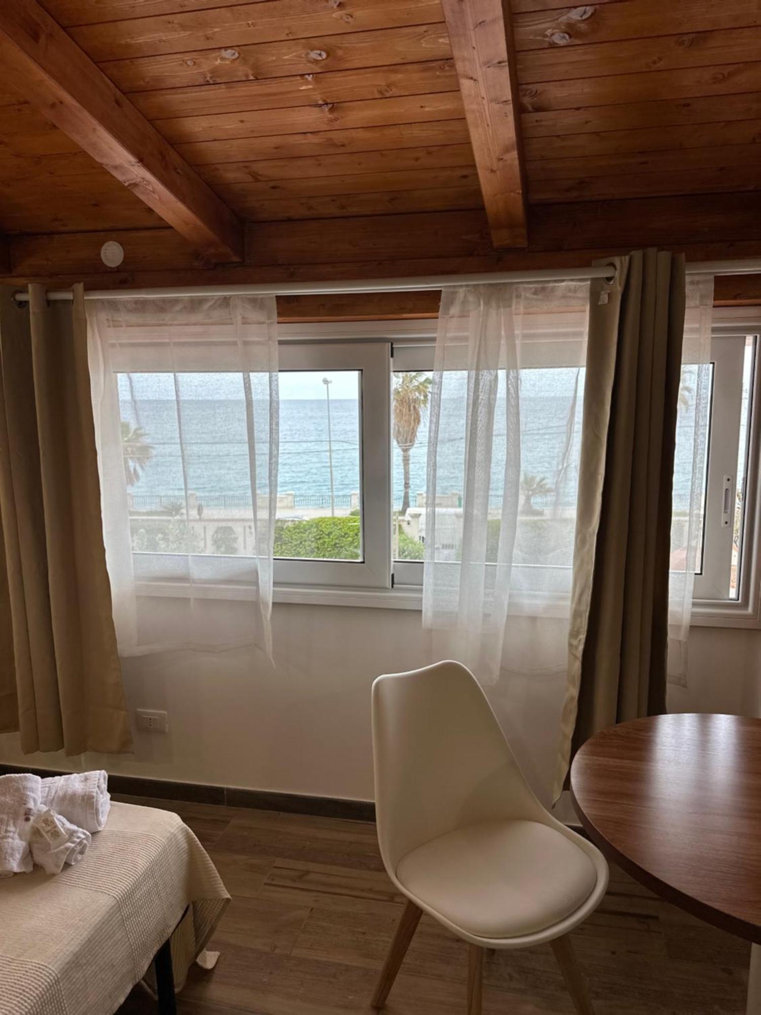 B&B Villa Sul Mare Мелито-ди-Порто-Сальво Экстерьер фото